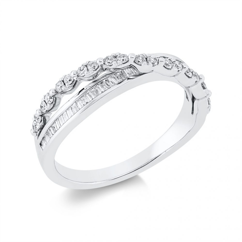 Whitegold Diamond Ring