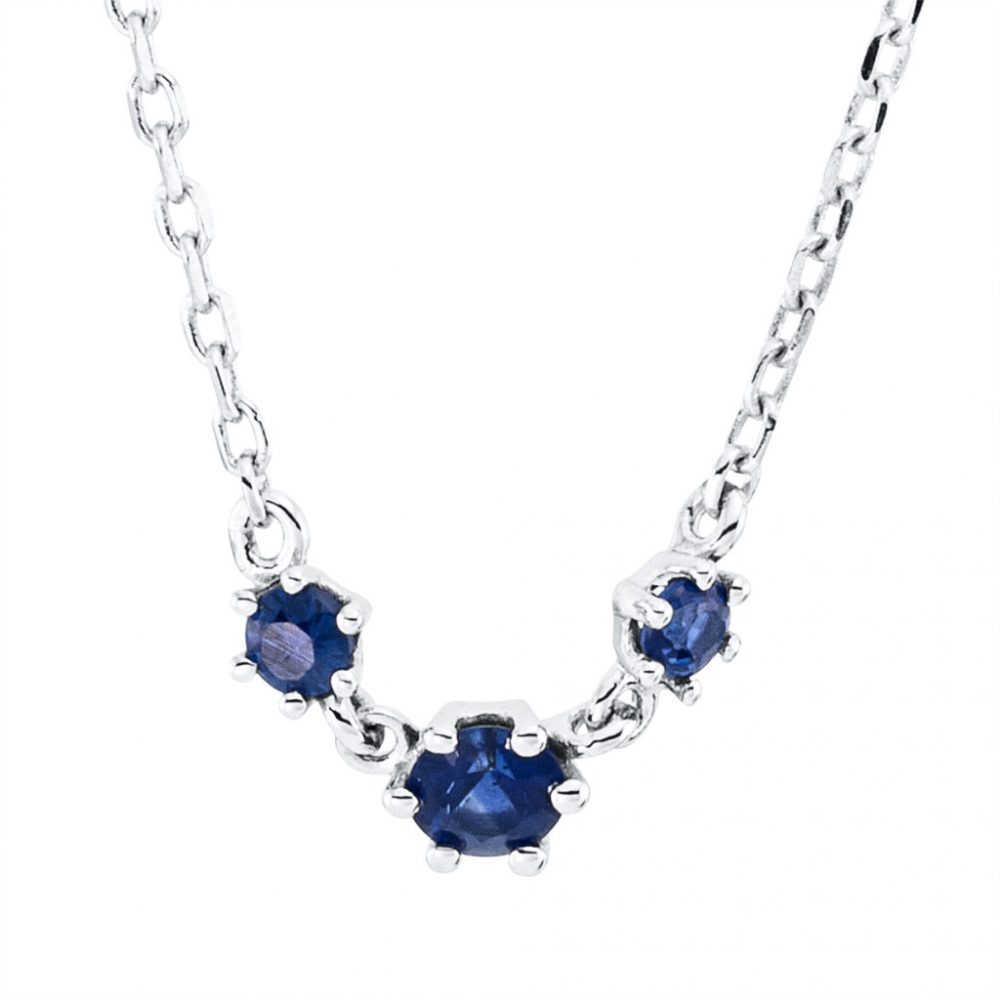 Whitegold Sapphire Necklace