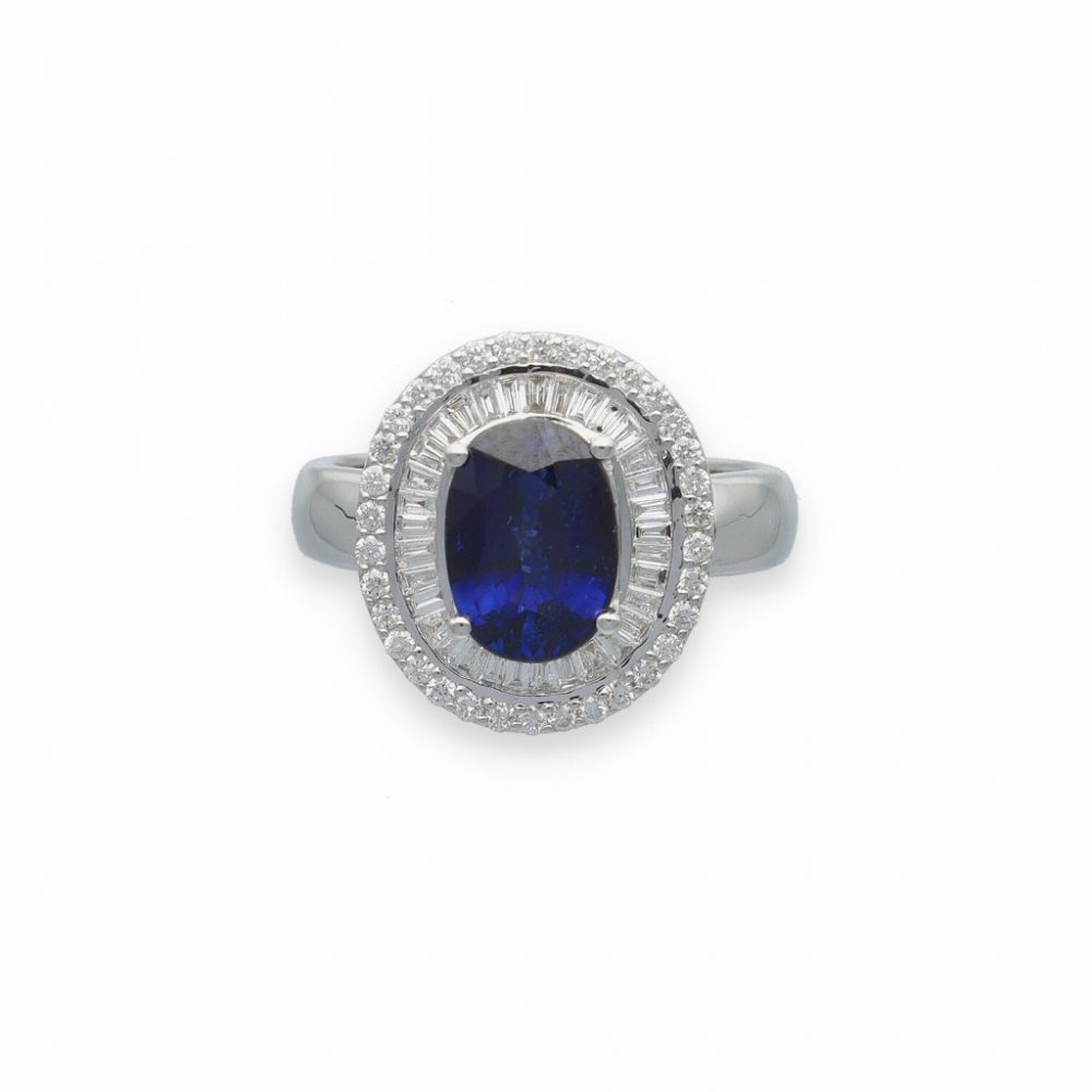 White Gold  Sapphire Ring 