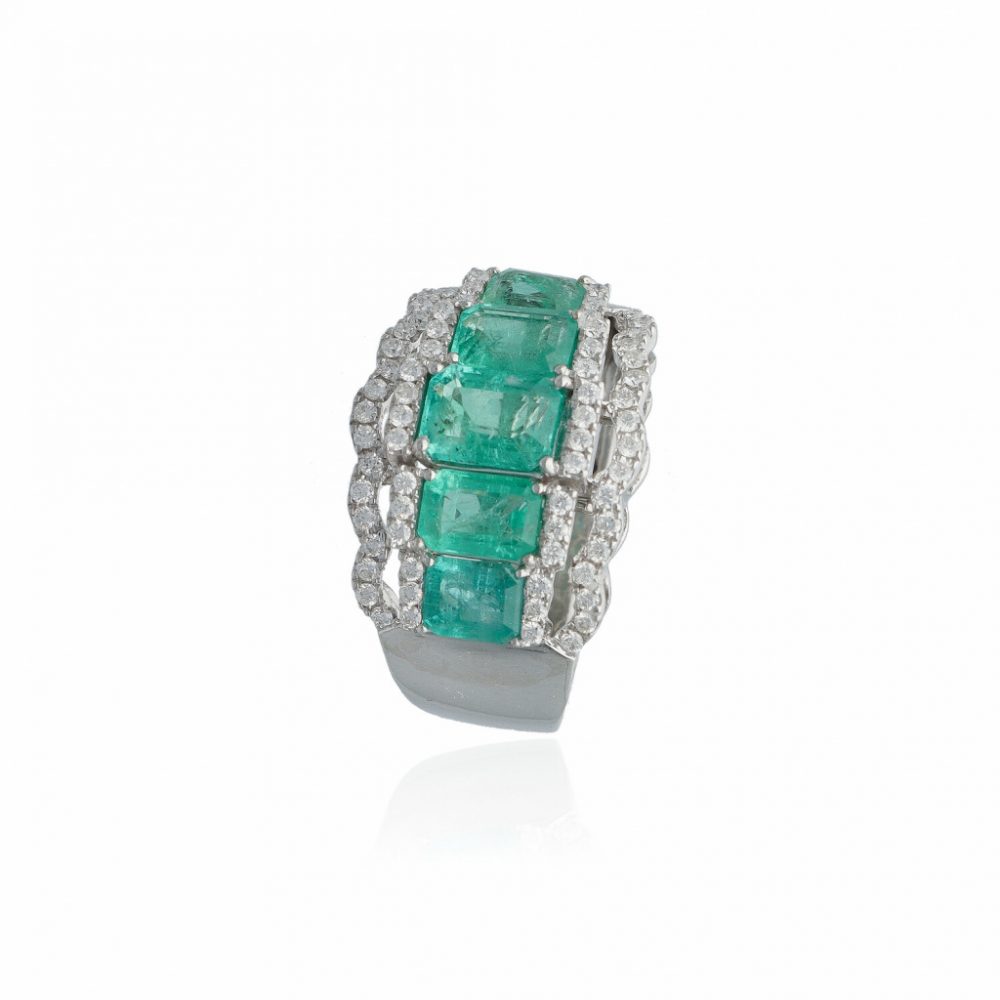 White Gold  Emerald Ring 